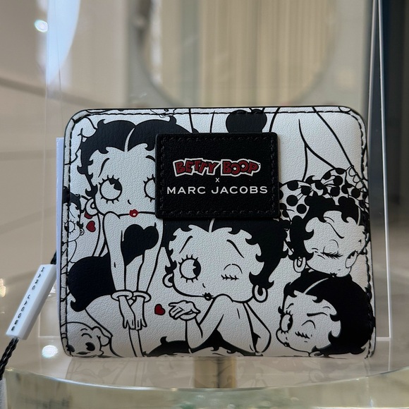 NWT Marc Jacobs Betty Boop Bifold Wallet - Picture 1 of 5